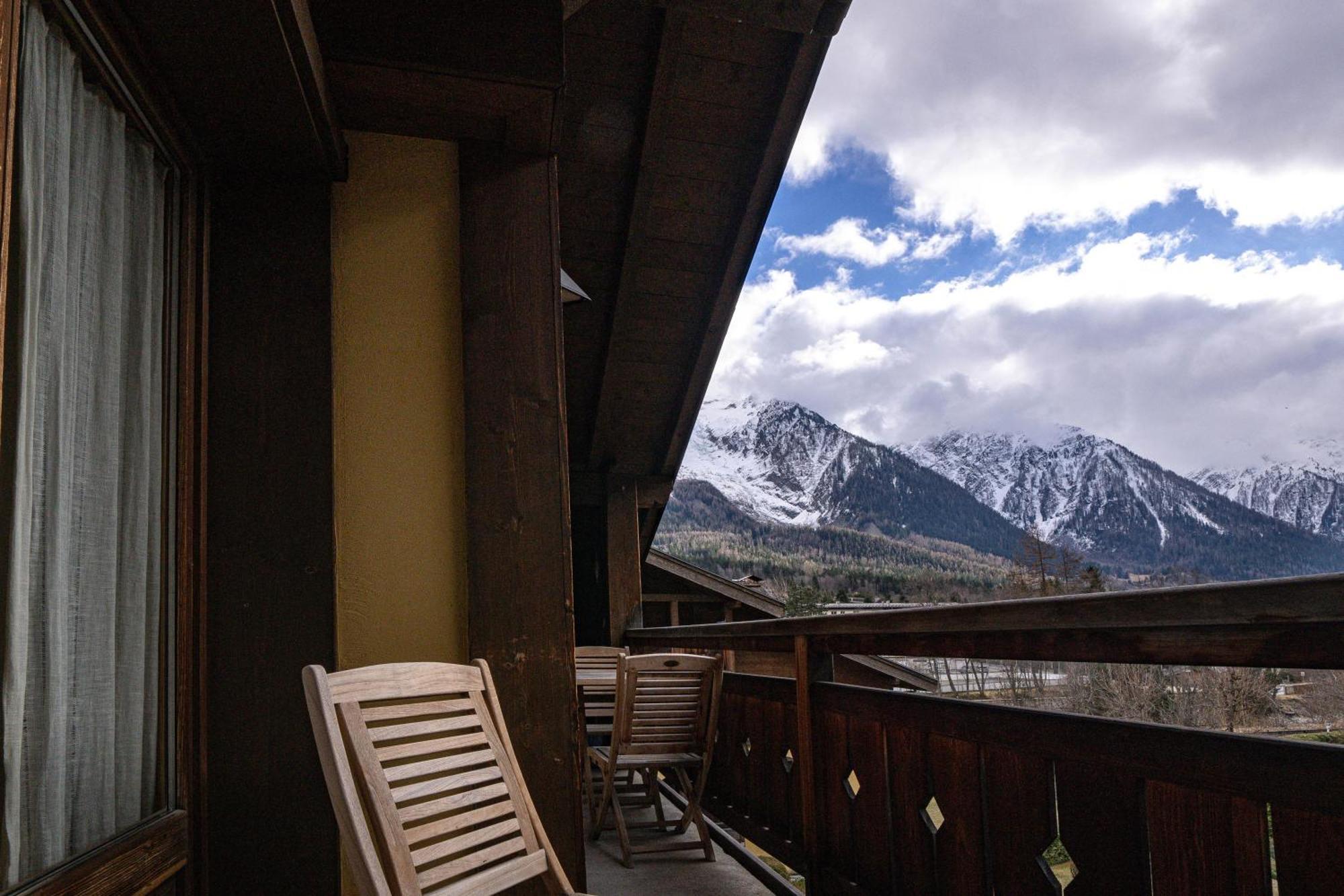Apartment Capucin - A 3 Bedroom Chamonix Mountain Loft Eksteriør bilde