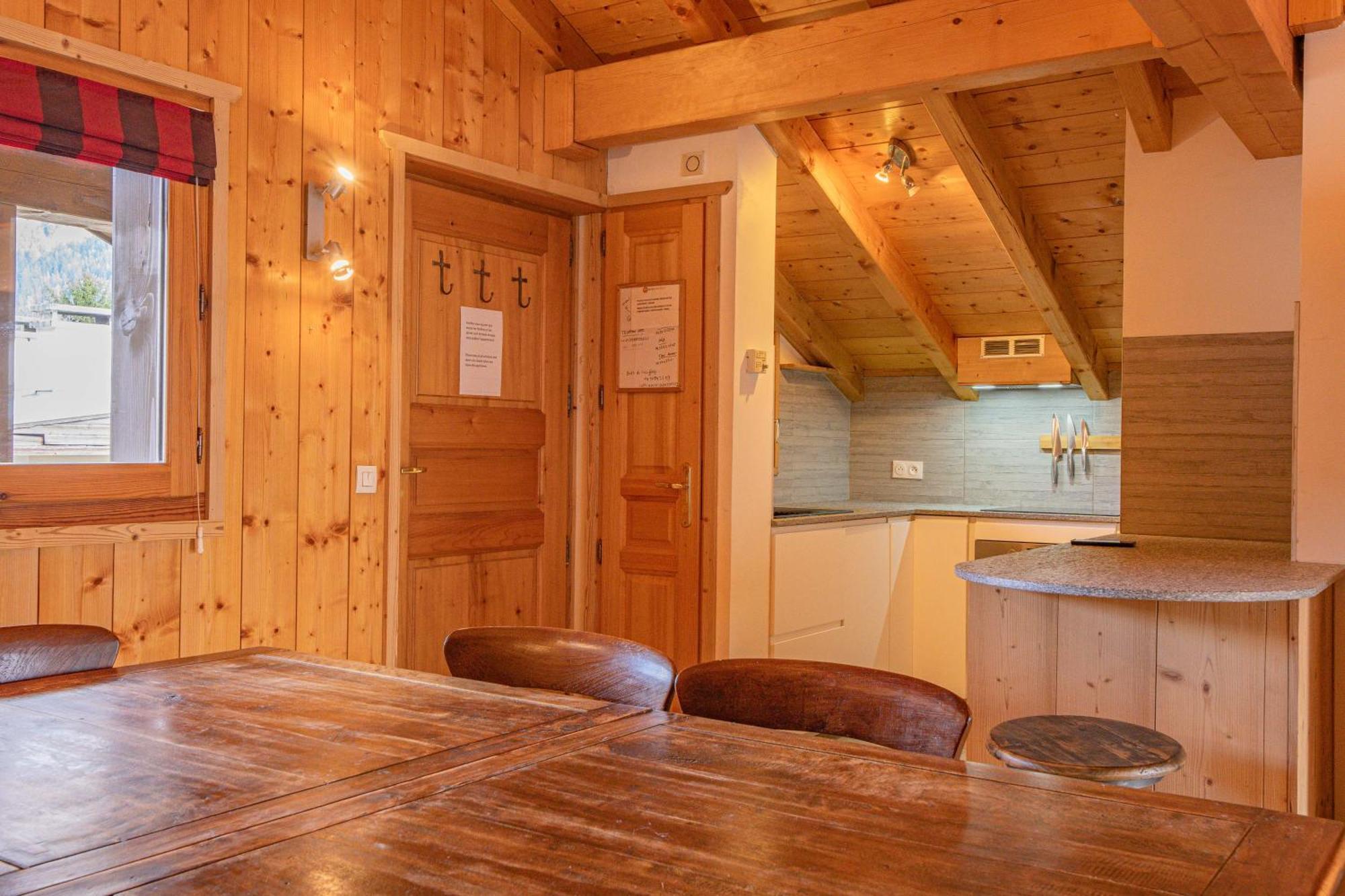 Apartment Capucin - A 3 Bedroom Chamonix Mountain Loft Eksteriør bilde