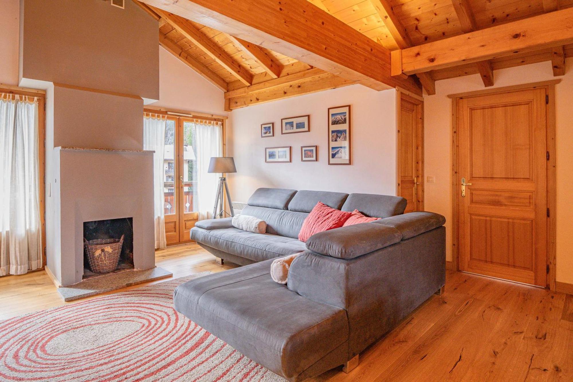 Apartment Capucin - A 3 Bedroom Chamonix Mountain Loft Eksteriør bilde