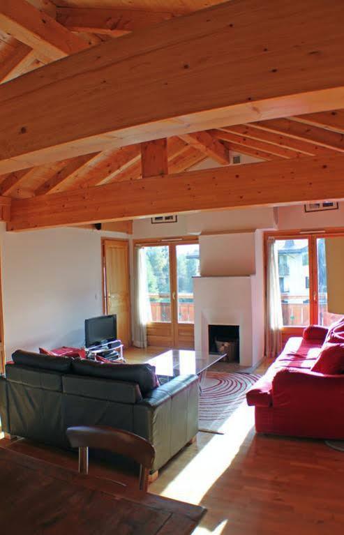 Apartment Capucin - A 3 Bedroom Chamonix Mountain Loft Eksteriør bilde